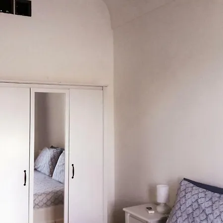 דירה Elegante In Palazzo Storico Ortigia סירקוזה